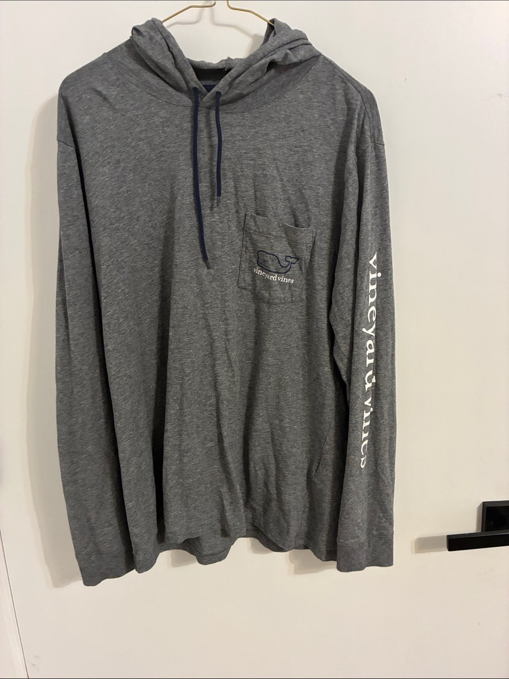 Vineyard Vines Gray Long-Sleeve Hooded Pullover with Pocket Whale